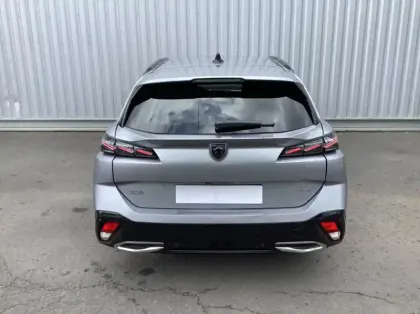 Photo 5 Peugeot 308 Hybrid 136 e-DCS6 GT