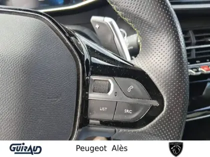 Photo 15 Peugeot 2008  PureTech 130 S&S EAT8