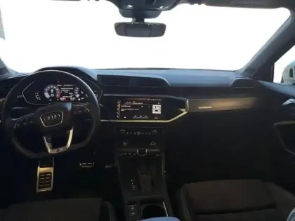 Photo 7 Audi Q3 35 TFSI 150 ch S tronic 7 S line
