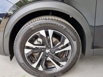 Photo 6 Peugeot 2008  1.2 PureTech 130ch S&S Allure Pack EAT8