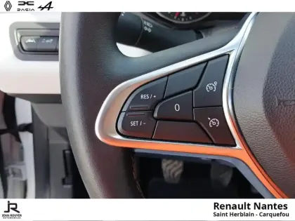 Photo 12 Renault Clio  1.0 TCe 90ch Evolution