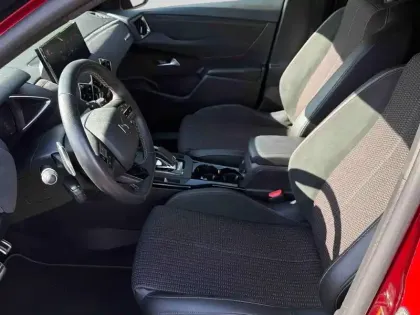 Photo 11 DS DS 3  Crossback BlueHDi 130ch Performance Line + Automatique 126g