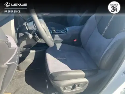 Photo 10 Lexus Lbx  1.5 136ch Cool Pack Advanced 2WD MY26