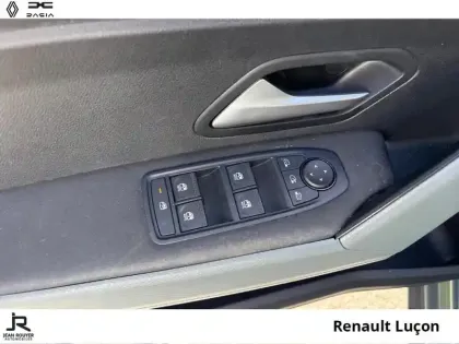 Photo 13 Dacia Duster  1.6 hybrid 140ch Extreme