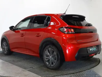 Photo 6 Peugeot 208  e- 136ch Style