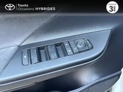 Photo 13 Toyota C-HR  2.0 Hybride 200ch Collection Premiere NG23
