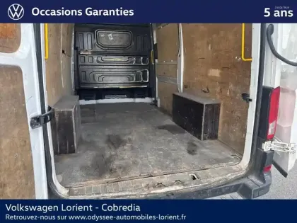 Photo 6 Volkswagen Crafter  Fg 30 L3H3 2.0 TDI 102ch Business Line Traction