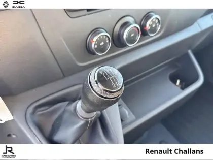 Photo 5 Renault Master  Fg F3300 L1H1 2.3 Blue dCi 135ch Grand Confort Euro6