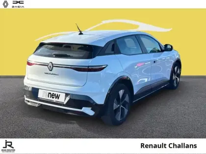 Photo 11 Renault Megane  E-Tech Electric EV60 220ch Equilibre super charge