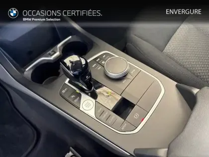 Photo 12 BMW Serie 1 Série 1 118iA 136ch Business Design DKG7