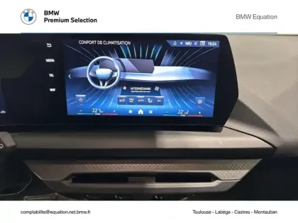 Photo 12 BMW Serie 1 Série 1 116A 122ch M Sport Design DKG7