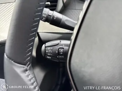 Photo 11 Peugeot 208  e- 136ch 50 kWh Envy