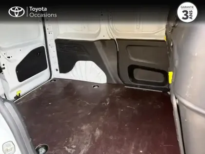 Photo 11 Toyota Proace  CITY Medium 100 D-4D Business RC22