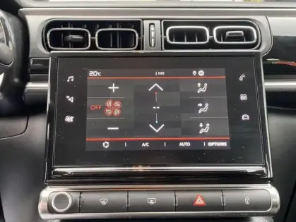 Photo 11 Citroën C3 III PureTech 83 S&S BVM Shine