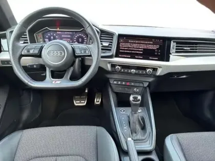 Photo 7 Audi A1 30 TFSI 116 ch S tronic 7 S line Plus