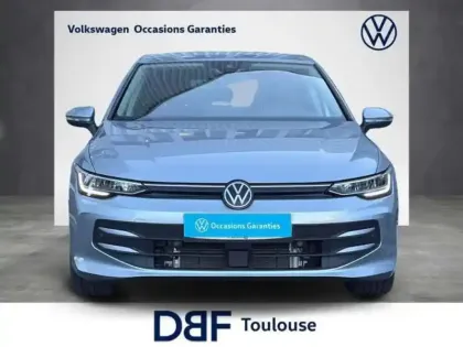 Photo 6 Volkswagen Golf 1.5 eHybrid 204 DSG6 VW Edition