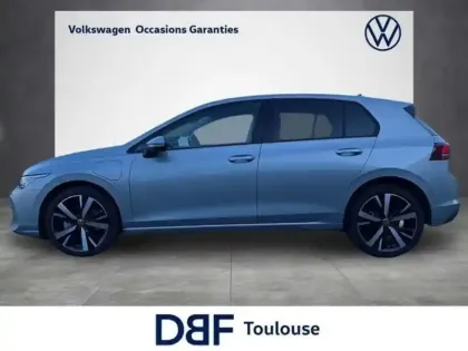 Photo 21 Volkswagen Golf 1.5 eHybrid 204 DSG6 VW Edition