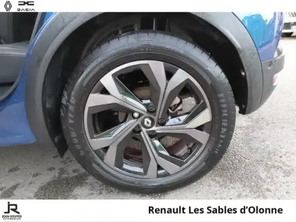 Photo 7 Renault Captur  1.6 E-Tech hybride 145ch Engineered