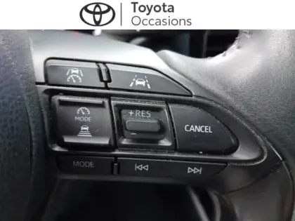 Photo 10 Toyota Yaris  116h Design 5p MY25