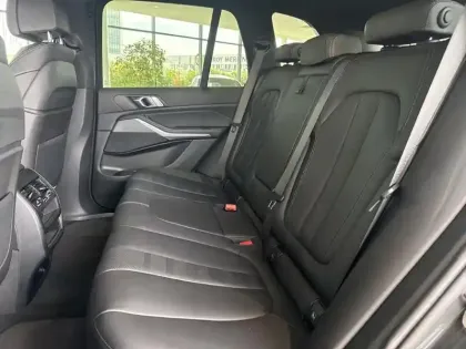 Photo 12 BMW X5  xDrive45e 394ch M Sport 17cv