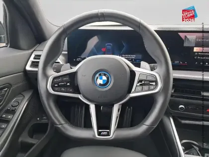 Photo 26 BMW Serie 3 Série 3 Touring 330eA xDrive 292ch M Sport