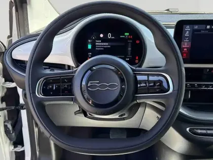 Photo 11 Fiat 500 C e 118ch MY23