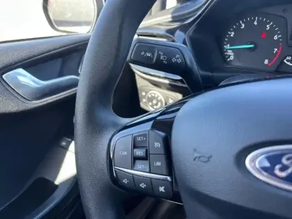 Photo 12 Ford Fiesta  1.1 85ch Cool & Connect 5p Euro6.2
