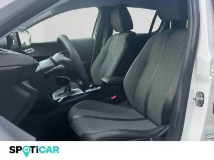 Photo 10 Peugeot 208  1.2 PureTech 100ch S&S Allure