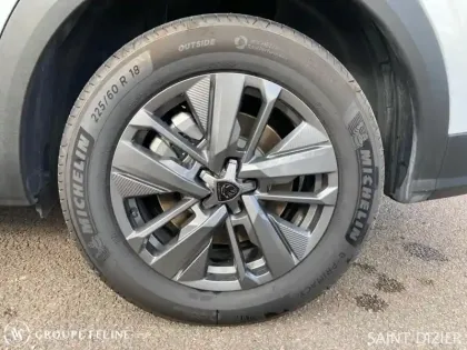 Photo 10 Peugeot 5008  Hybrid 145ch Allure e-DCS6