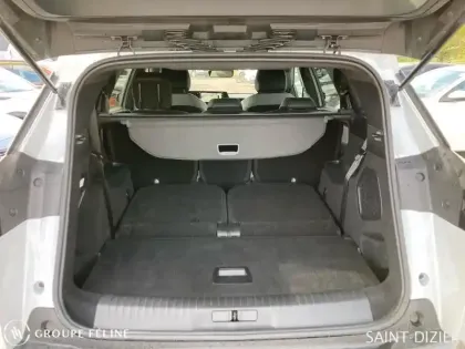 Photo 5 Peugeot 5008  Hybrid 145ch Allure e-DCS6