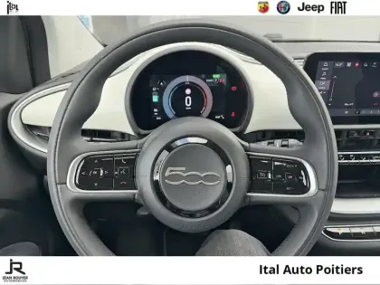 Photo 12 Fiat 500  Fiat  ICONE BERLINE e 95ch MY23