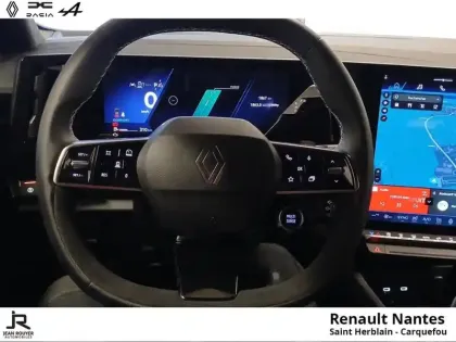 Photo 12 Renault Austral  E-Tech full hybrid 200ch esprit Alpine - 4Control advanced + Caméra 360°