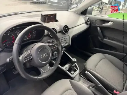 Photo 14 Audi A1  Sportback 1.0 TFSI 82ch Ambiente
