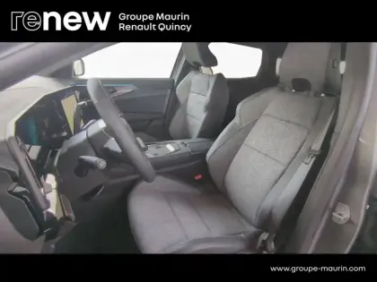Photo 10 Renault Austral  1.2 E-Tech full hybrid 200ch Techno - 25