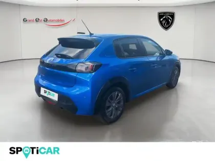 Photo 5 Peugeot 208  e- 136ch Style