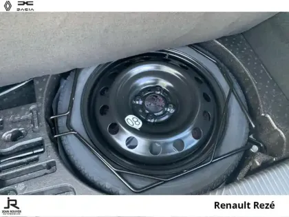 Photo 13 Renault Clio  1.8 E-Tech 160ch full hybrid Techno