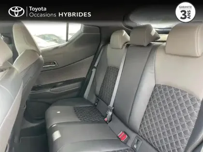 Photo 11 Toyota C-HR  184h Distinctive 2WD E-CVT MY22