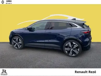 Photo 9 Renault Megane  E-Tech Electric EV60 220ch Iconic super charge -B
