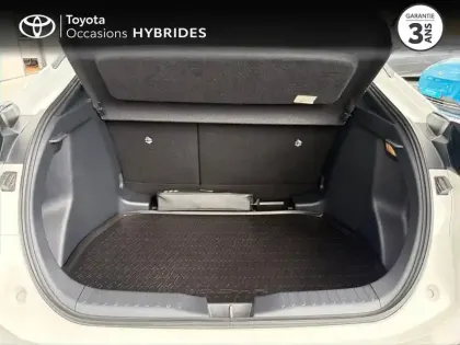Photo 9 Toyota C-HR  1.8 Hybride 140ch Dynamic NG23