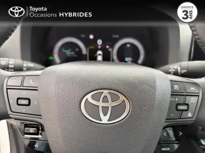 Photo 12 Toyota C-HR  1.8 Hybride 140ch Dynamic NG23