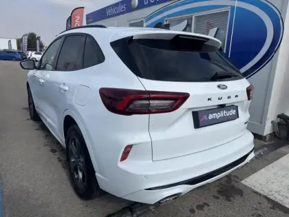Photo 6 Ford Kuga  2.5 Duratec 180 ch Hybrid FlexiFuel ST-Line Powershift