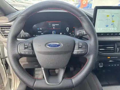 Photo 14 Ford Kuga  2.5 Duratec 180 ch Hybrid FlexiFuel ST-Line Powershift