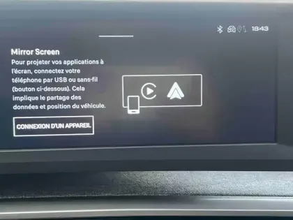 Photo 13 Peugeot 5008  Hybrid 145ch Allure e-DCS6