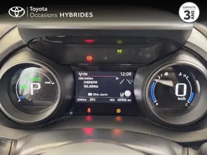 Photo 13 Toyota Yaris  Cross 116h Dynamic Business PACK CARGO+ Programme Beyond Zero Academy MY22