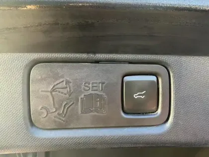 Photo 13 Ford Mustang  Mach-E 269ch Standard Range 76kWh Mach-E Propulsion