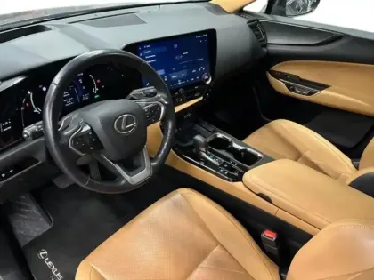 Photo 13 Lexus Nx  450h+ Executive 4WD