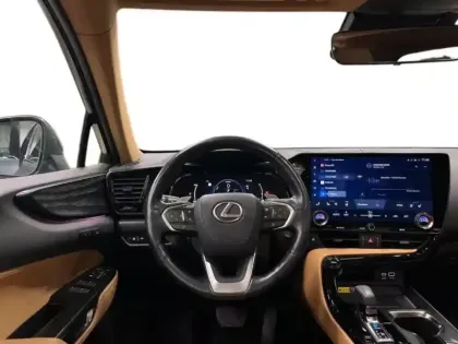 Photo 10 Lexus Nx  450h+ Executive 4WD