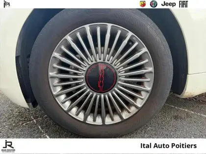 Photo 10 Fiat 500  e 95ch (RED) 2.0 MY23