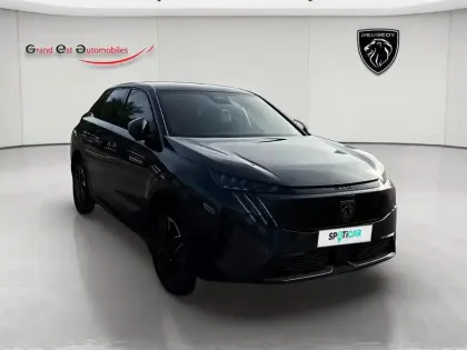 Photo 8 Peugeot 3008  1.2 Hybrid 145ch GT e-DCS6