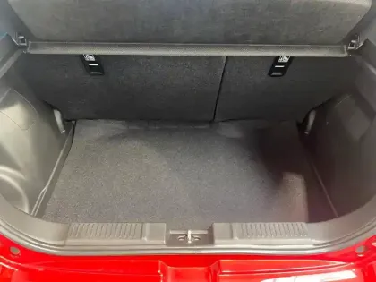 Photo 12 Suzuki Swift  1.2 Hybrid 83ch Privilège